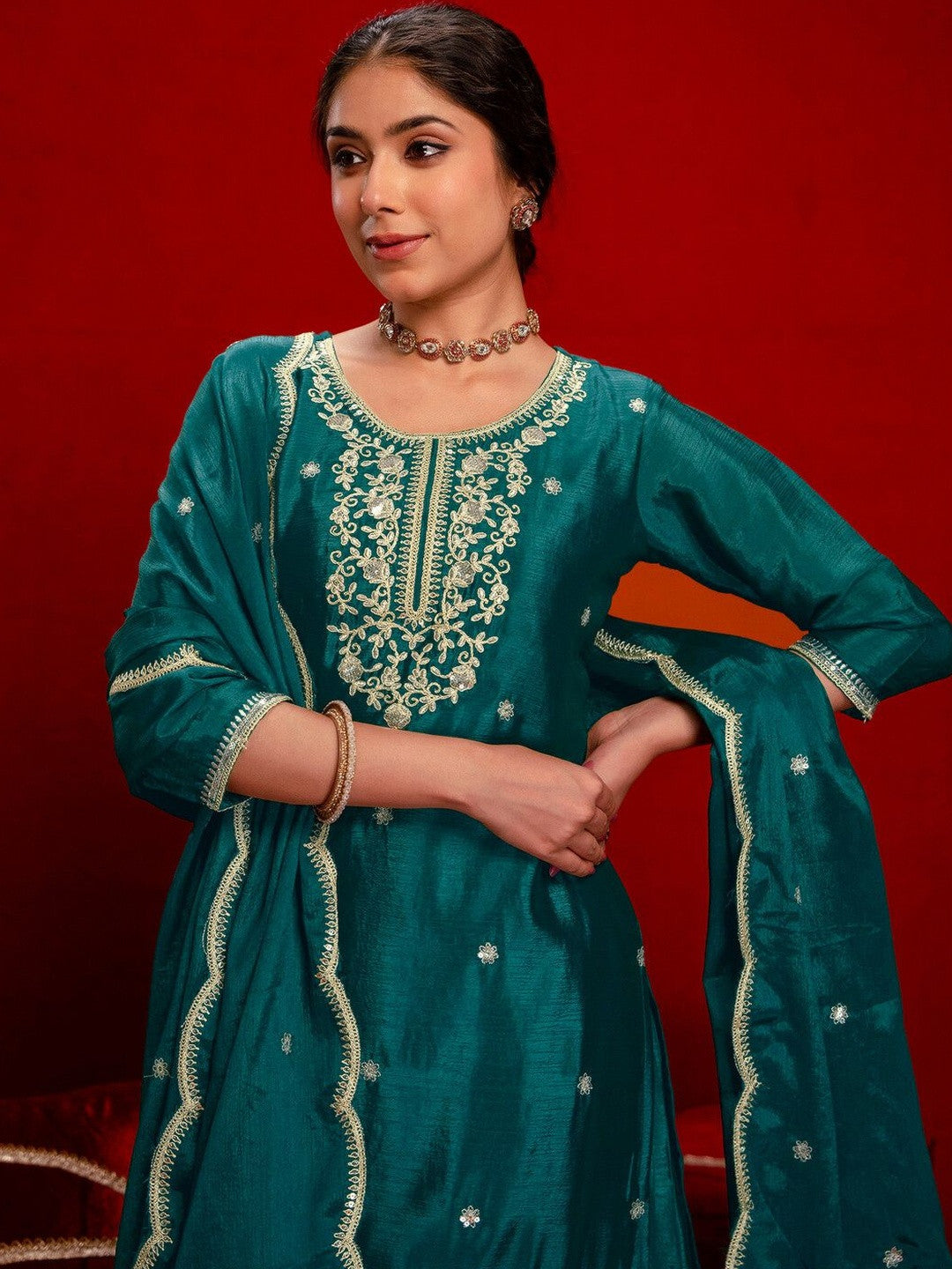 Women Ethnic Motifs Embroidered Regular Thread Work Kurta with Sharara & With Dupatta