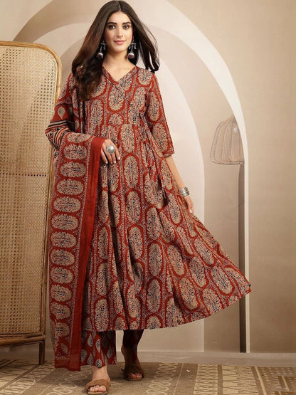 Women Ethnic Motifs Printed Angrakha Kurta with Trousers & With Dupatta