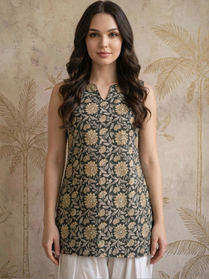 Women Floral Printed Regular Pure Cotton Kurta with Patiala