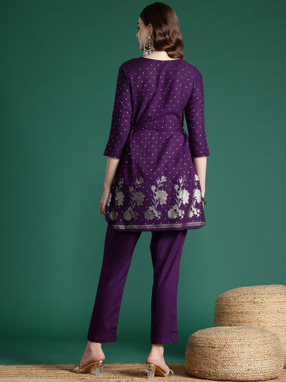 Floral Printed Regular Gotta Patti Kurti With Trousers