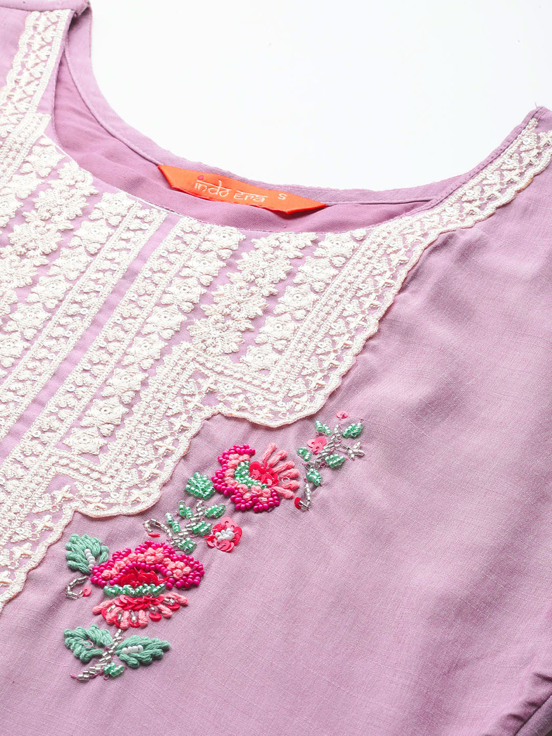 Floral Embroidered Regular Thread Work Kurta With Trousers & Dupatta