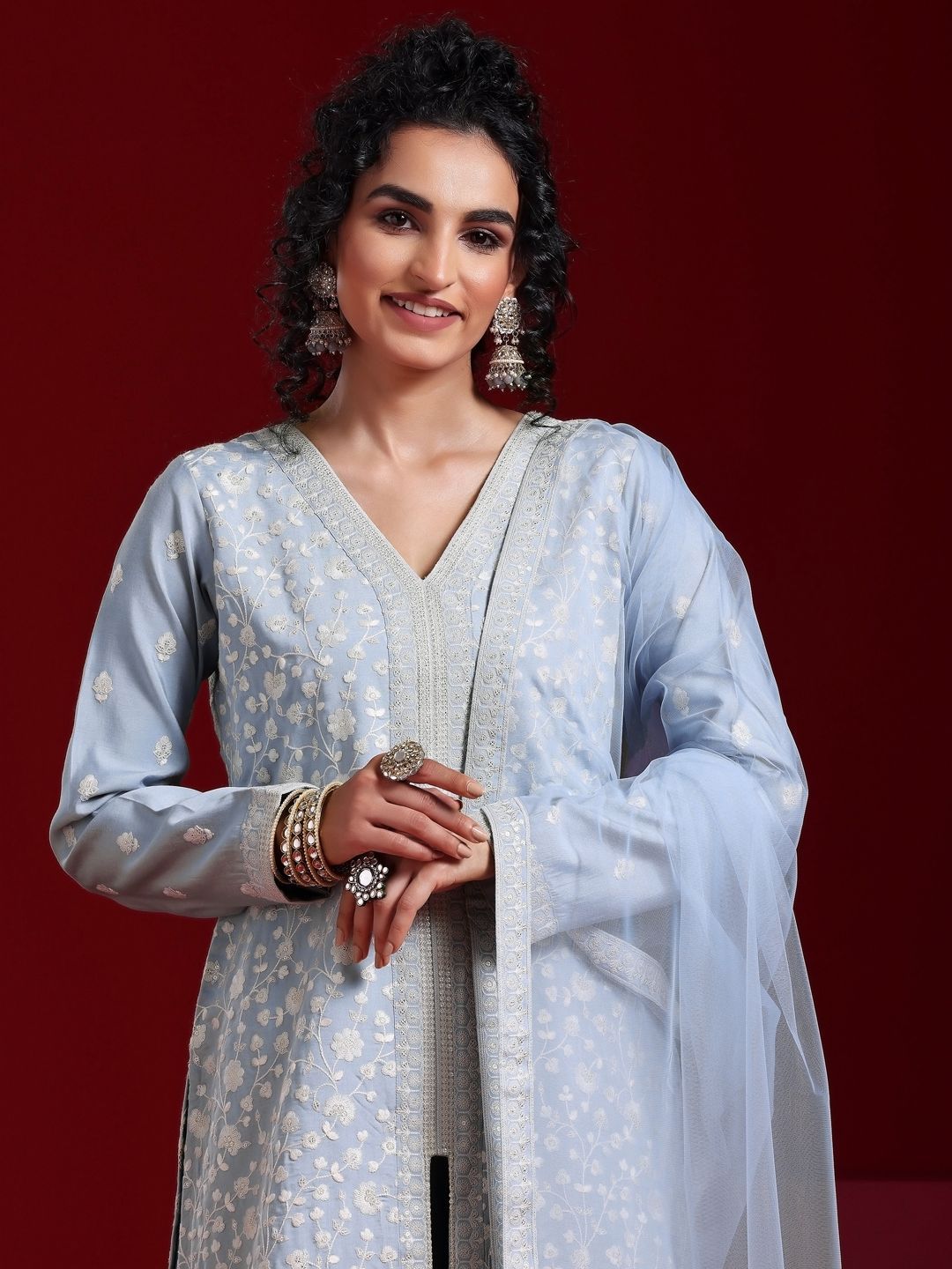 Dhiyona LL Floral Embroidered Regular Sequinned Kurta with Palazzos & Dupatta