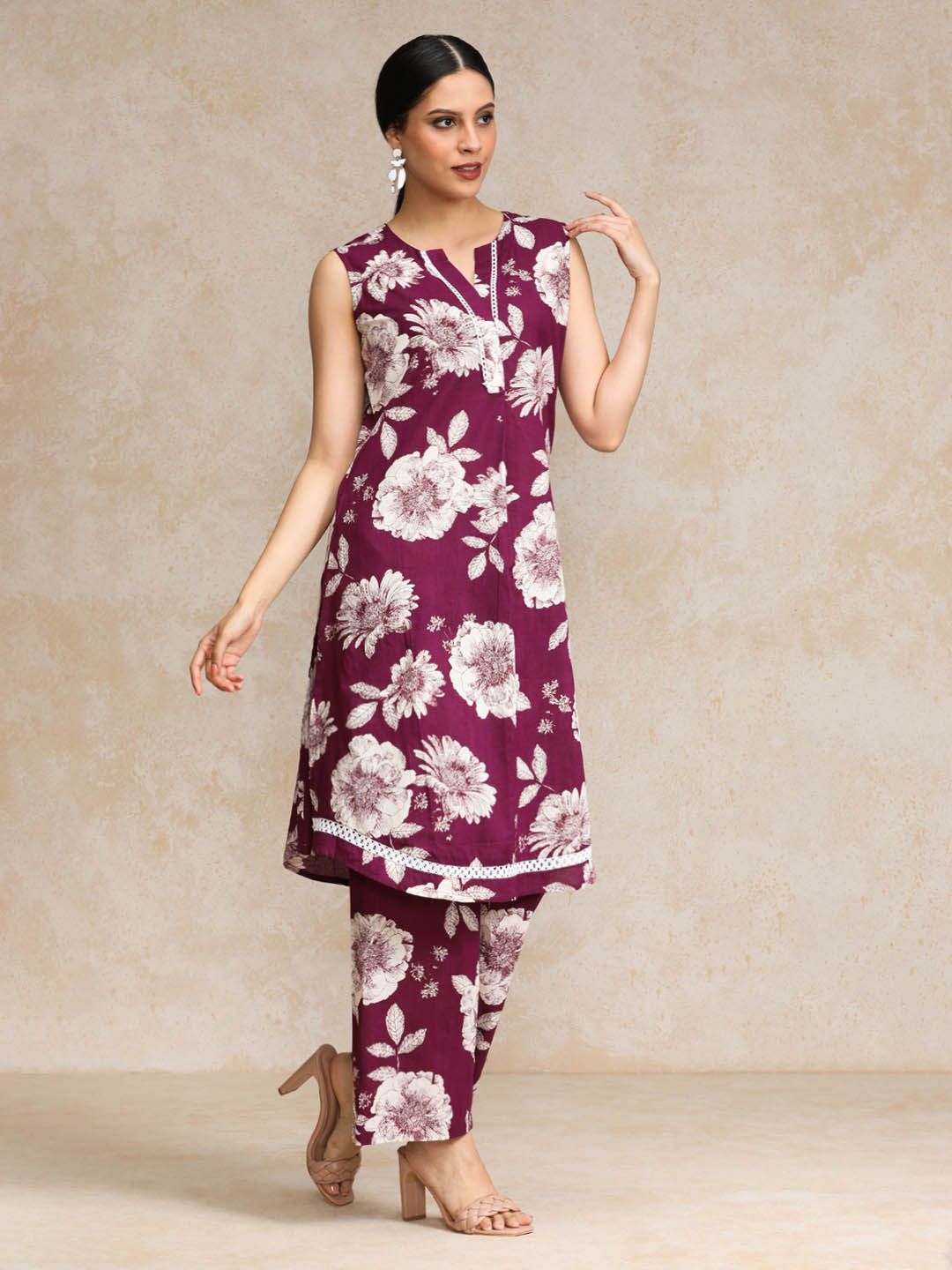 Dhiyona VA Women's Floral Printed Regular Pure Cotton Kurta with Palazzos