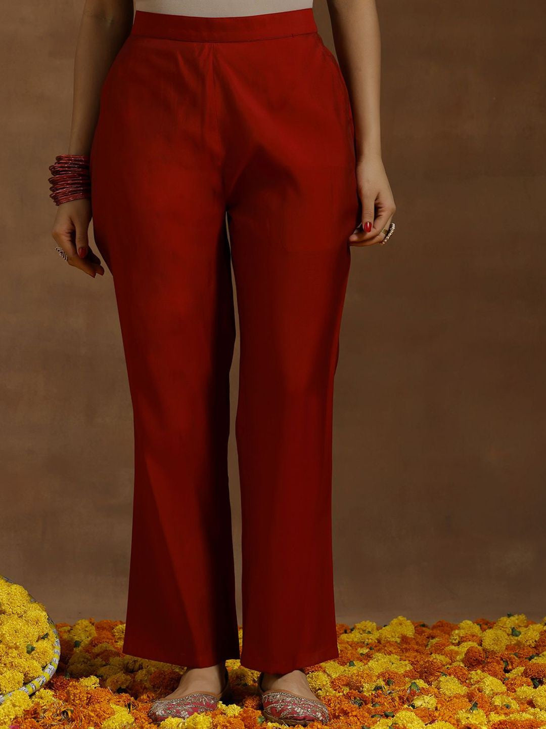 Women Ethnic Motifs Embroidered Regular Kurta with Trousers