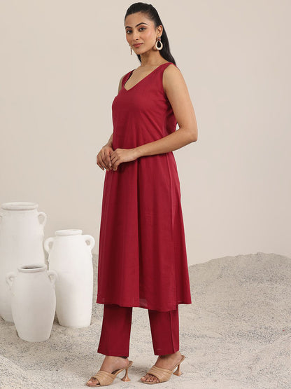 Women Floral Printed Kurta with Trousers