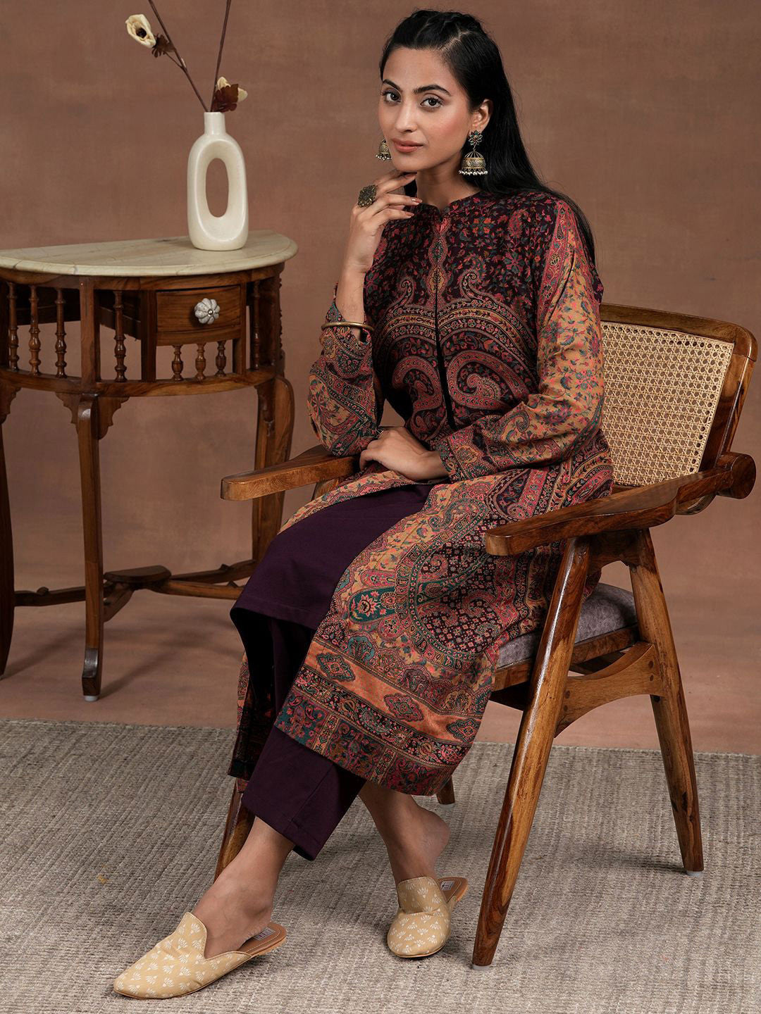Women Ethnic Motifs Printed Regular Thread Work Kurta with Trousers