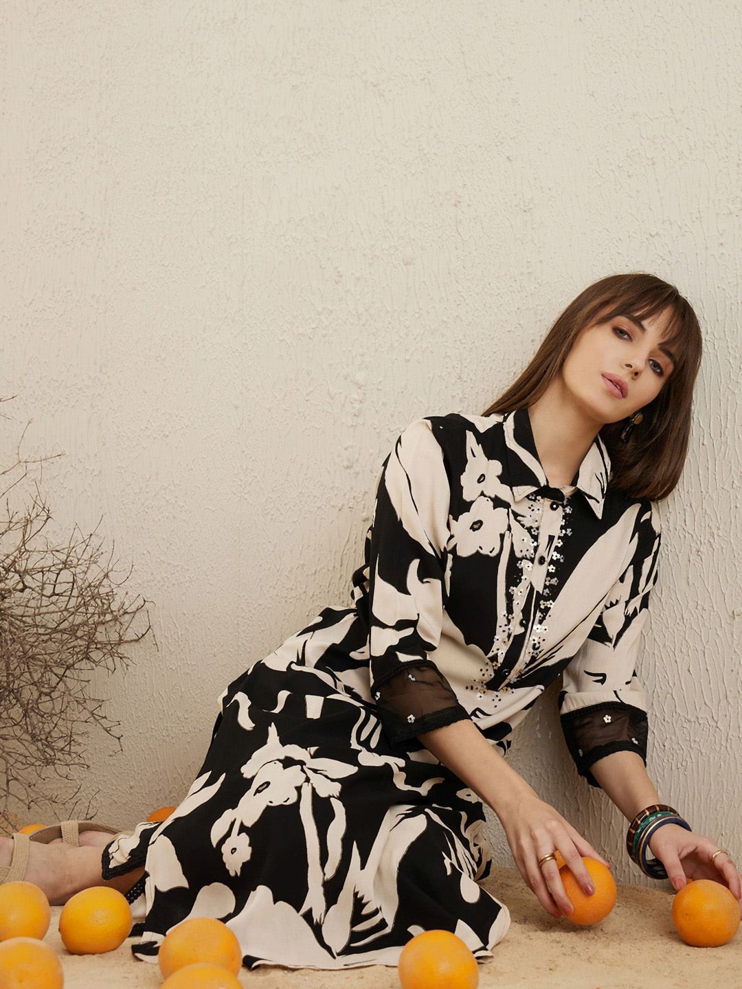 Dhiyona IE Floral Printed Regular Sequinned Kurta with Trousers