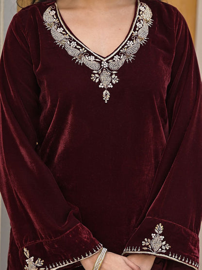 Dhiyona KL Ethnic Motifs Embroidered Embellished Velvet Straight Kurta With Trouser & Dupatta