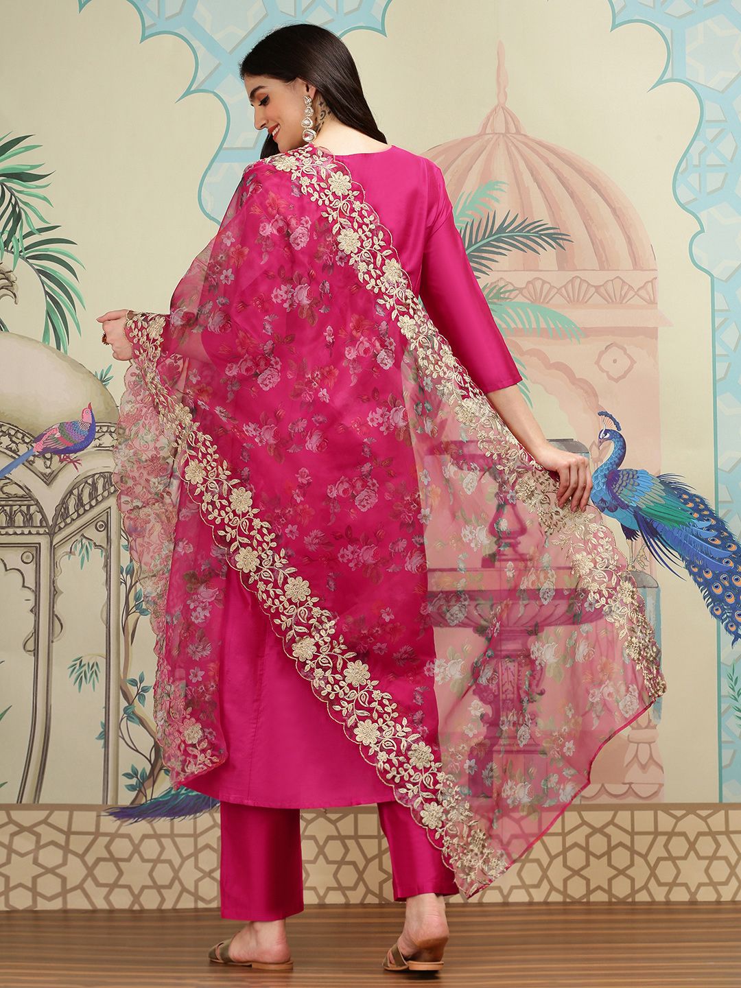 Dhiyona IS Women's Printed V-Neck Three-Quarter Sleeves Kurta with Trousers & With Dupatta