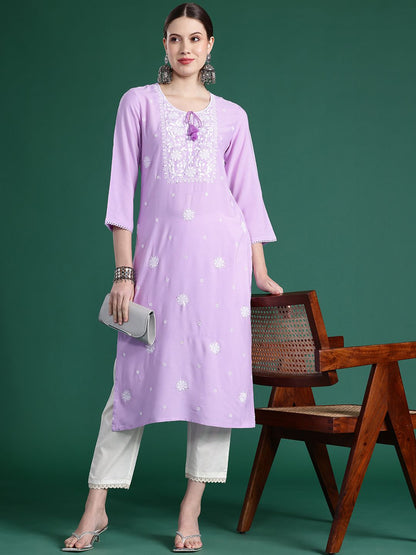 Dhiyona IE Floral Embroidered Thread Work Kurta