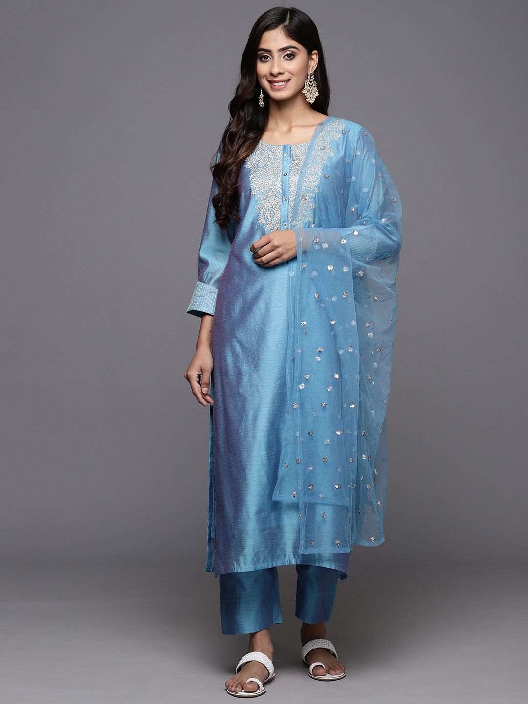 Blue Floral Embroidered Chanderi Silk Kurta With Trousers & Dupatta