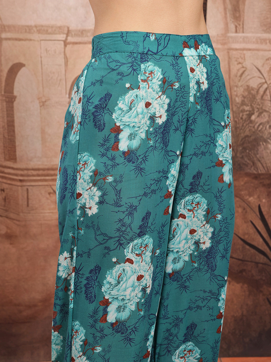 Floral Printed Yoke Design Kurti With Patiala & Dupatta