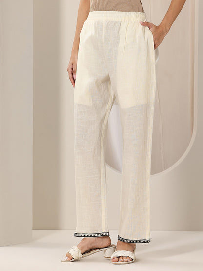 Floral Embroidered Round Neck Thread Work Straight Kurta With Trouser & Dupatta