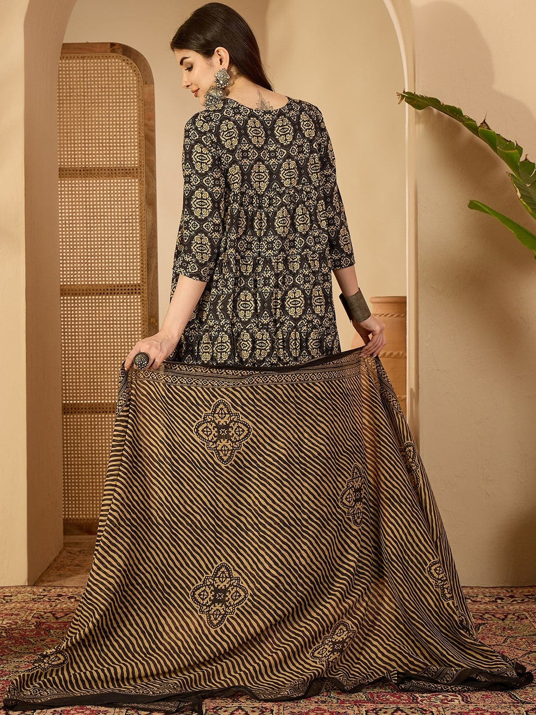Women Ethnic Motifs Printed Tiered Pure Cotton Kurta with Palazzos & With Dupatta