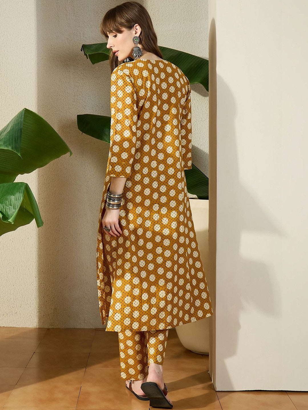 Women Printed Regular Pure Cotton Kurta with Trousers