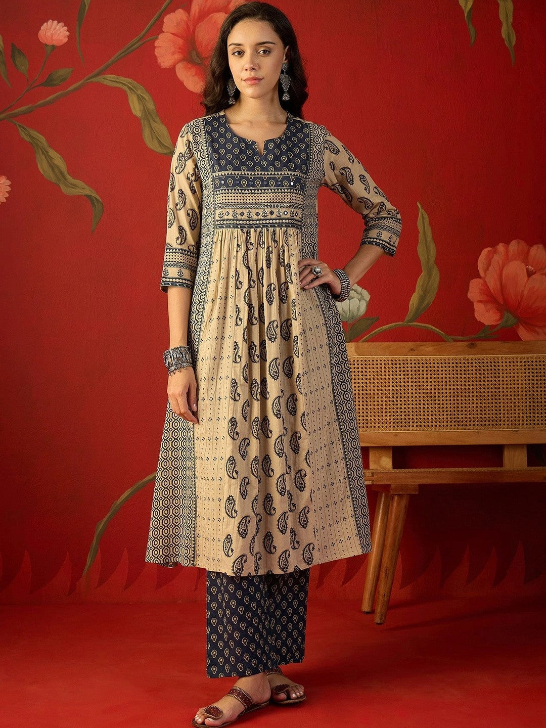 Women Paisley Printed Empire Mirror Work Pure Cotton Kurta with Trousers & With Dupatta