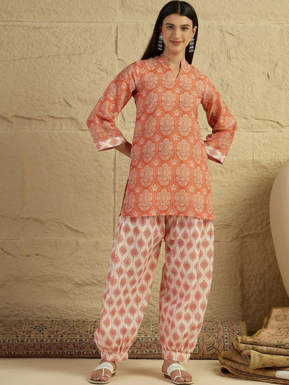 Women Linen Floral Print Straight Short Kurti With Farshi Salwar Set