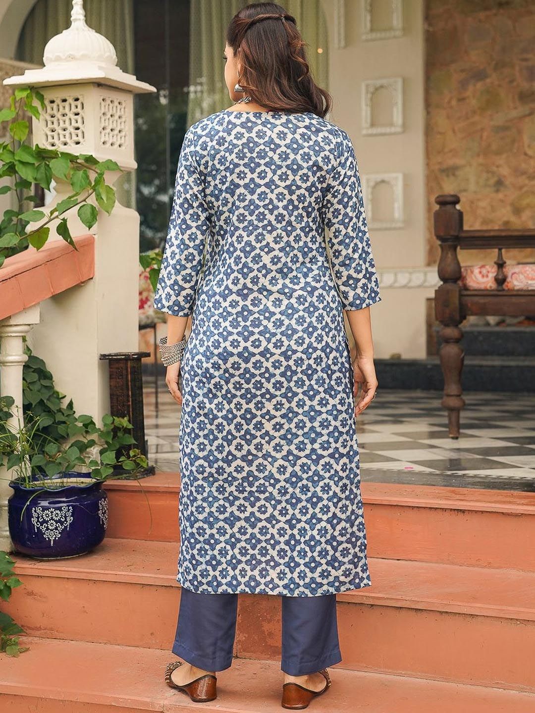 Dhiyona KL Ethnic Motifs Printed Straight Kurta With Trouser & Dupatta