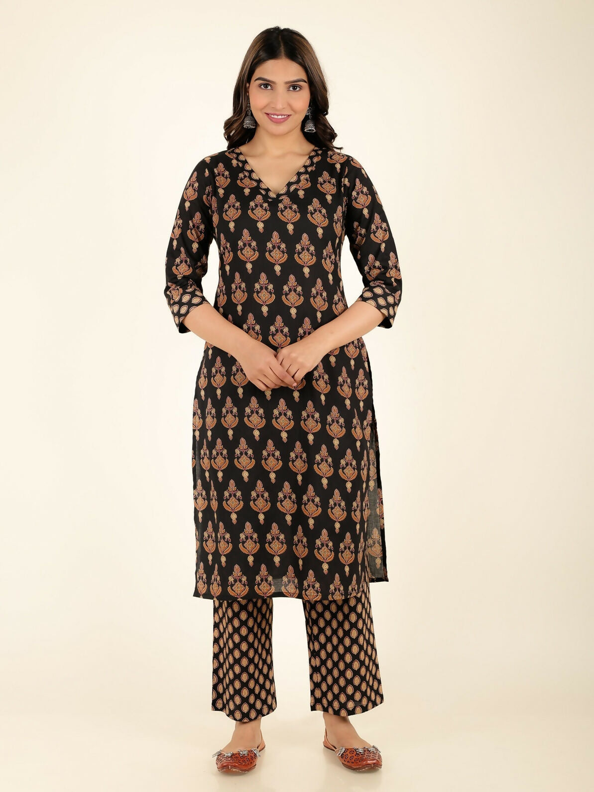 Women's Black Soft Cotton Floral Print Straight Kurta Pant Set for Women