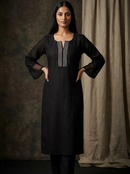 Round Neck Kurta & Trousers With Dupatta