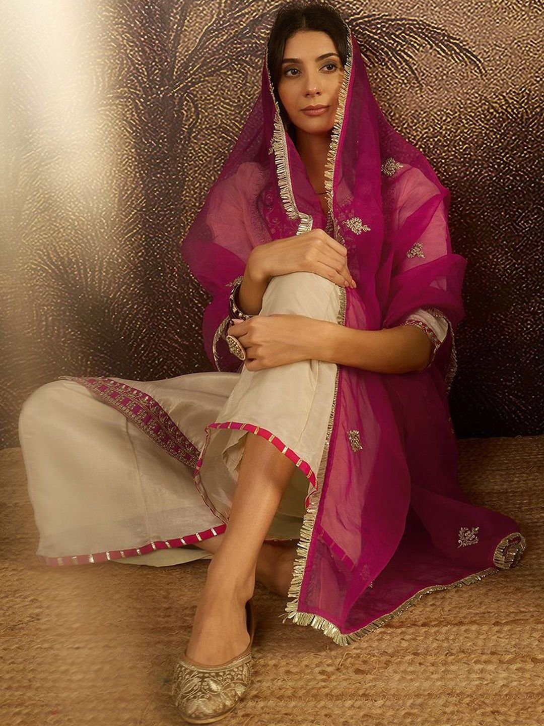 Dhiyona SN Ethnic Motifs Embroidered Straight Kurta with Palazzos & Dupatta