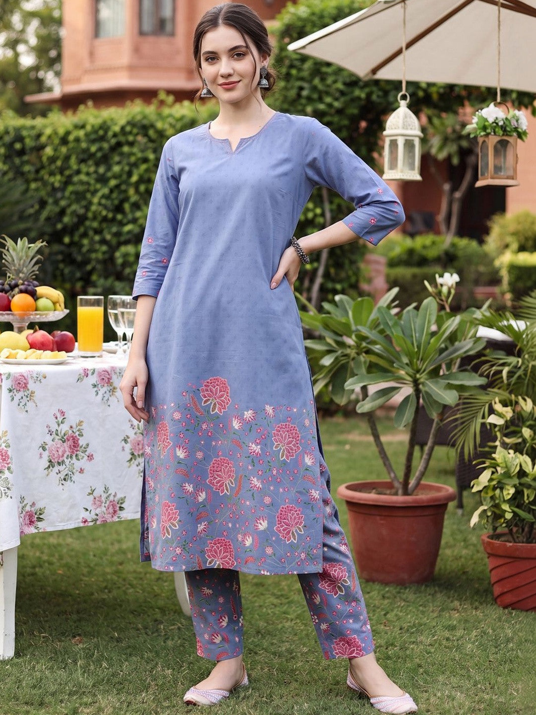Women Floral Printed Regular Pure Cotton Kurta with Trousers