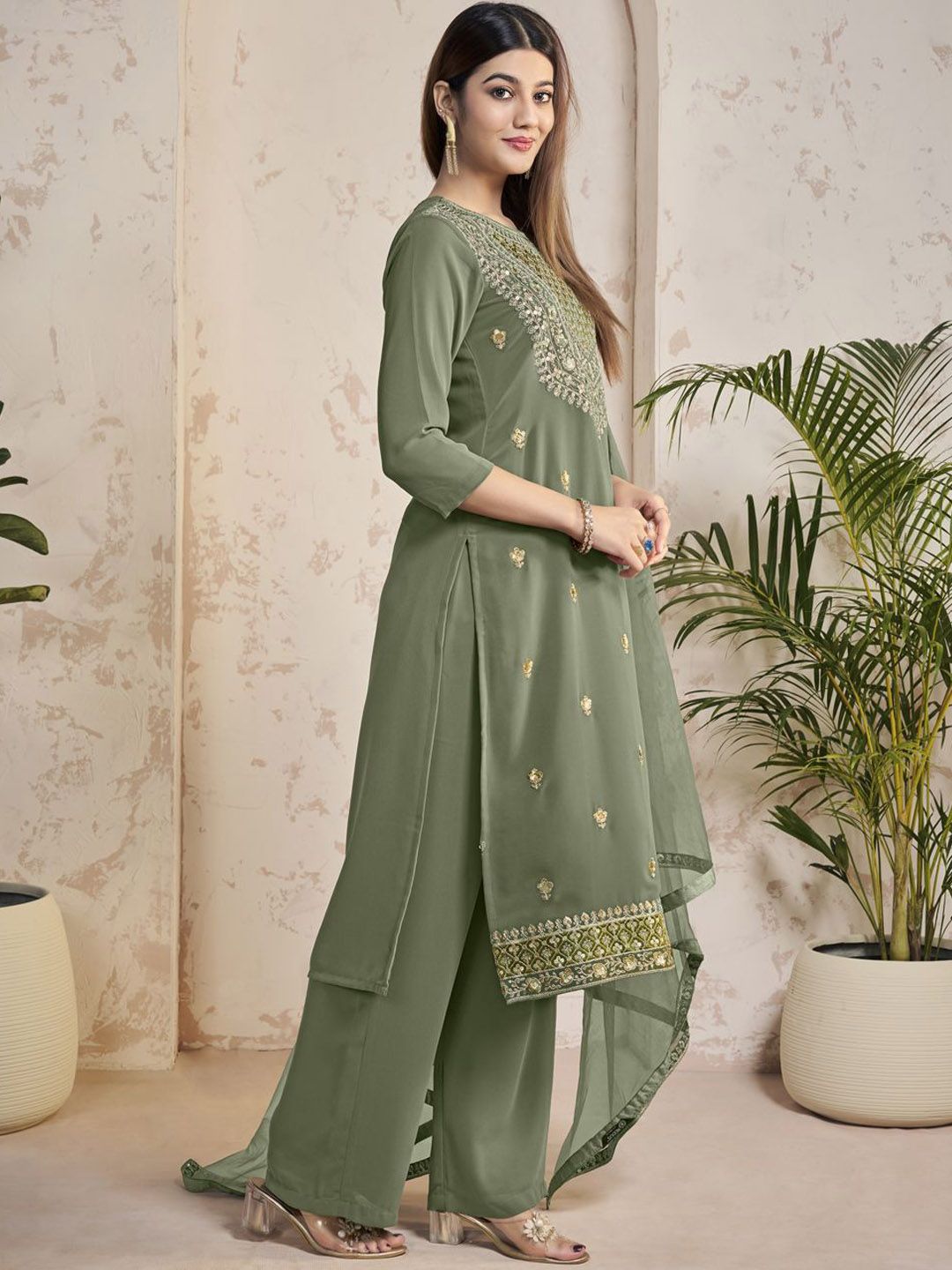 Dhiyona IN Women Floral Yoke Design Regular Sequinned Kurta with Palazzos & With Dupatta