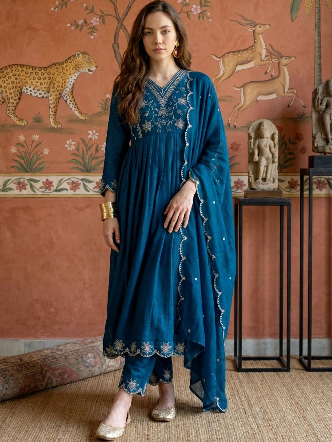 Women Ethnic Motifs Embroidered Empire Thread Work Kurta with Trousers & With Dupatta