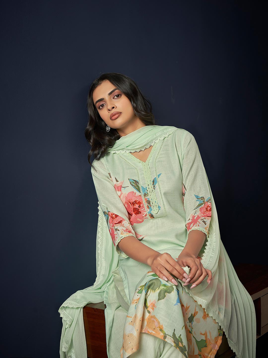 Floral Printed Regular Linen Straight Kurta With Trousers & Dupatta