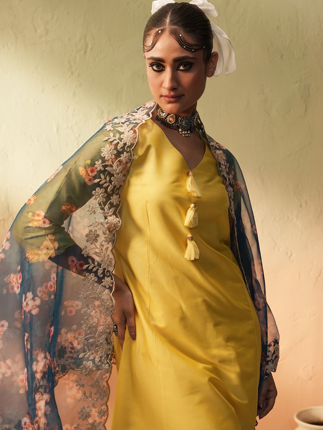 Dhiyona IS Women's Women Printed Regular Kurta with Trousers & With Dupatta