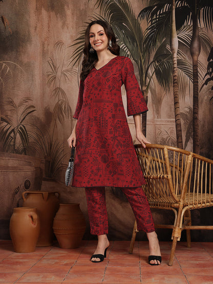 Women Tribal Printed Kurta with Trousers