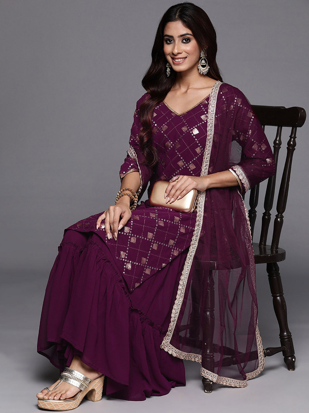 Embroidered V-Neck Three-Quarter Sleeves Sequinned Kurta Set