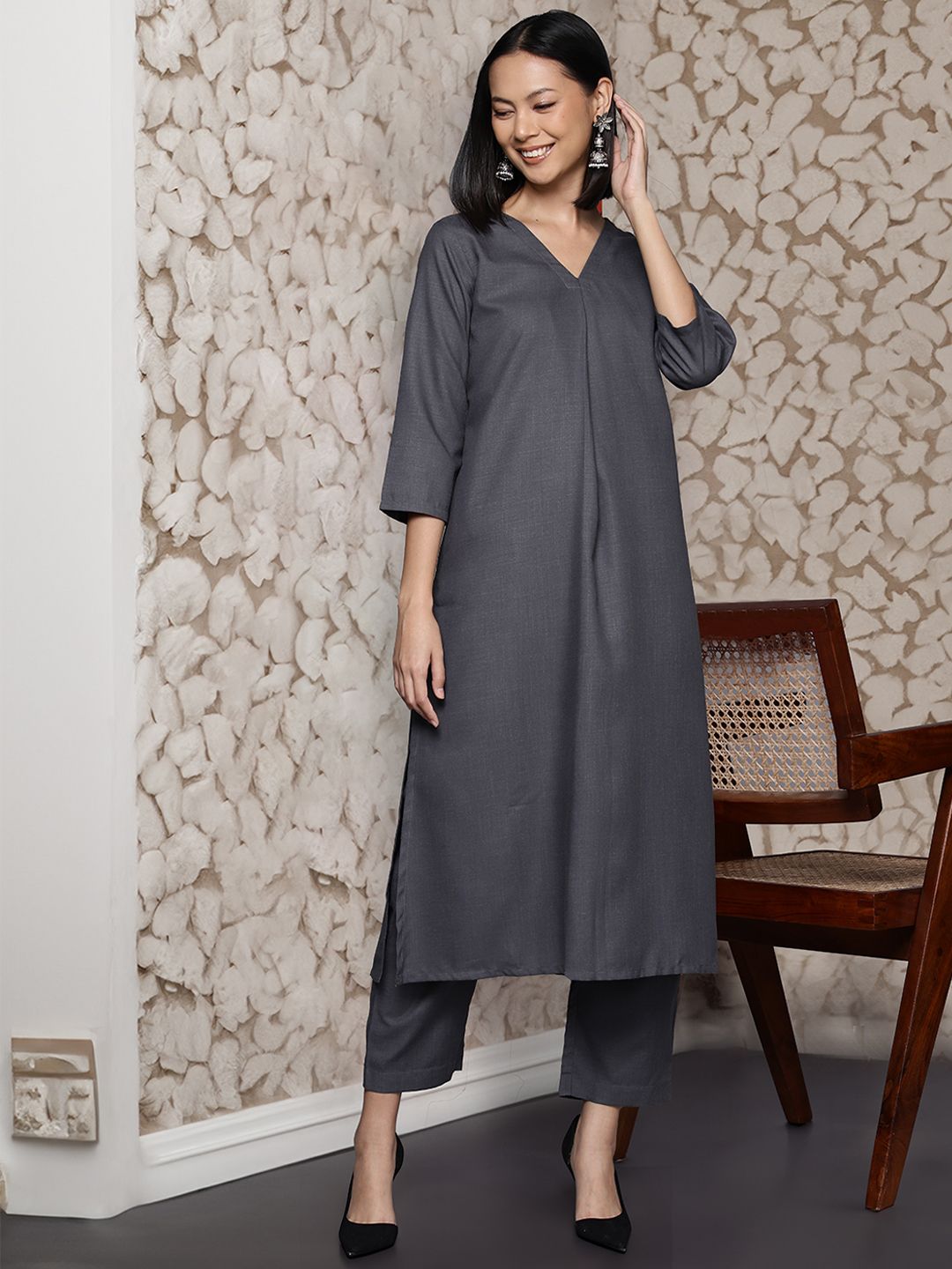 Grey Women Solid V neck Pleated Regular Kurta with Trousers