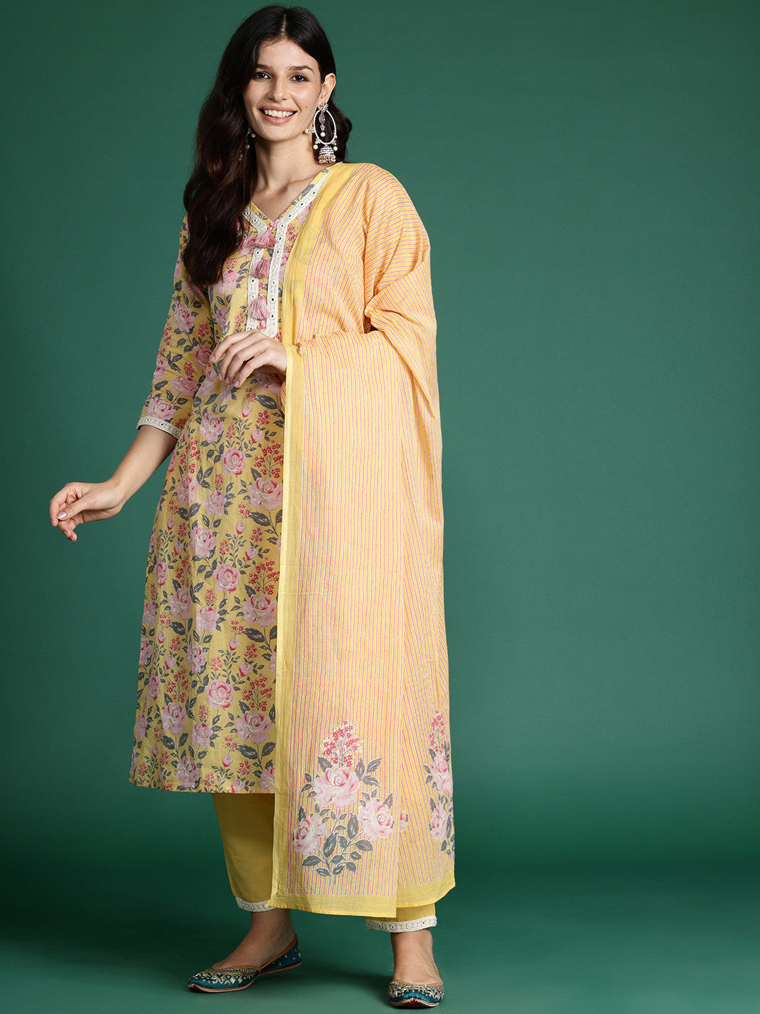 Floral Printed Thread Work Pure Cotton Kurta with Trousers & Dupatta