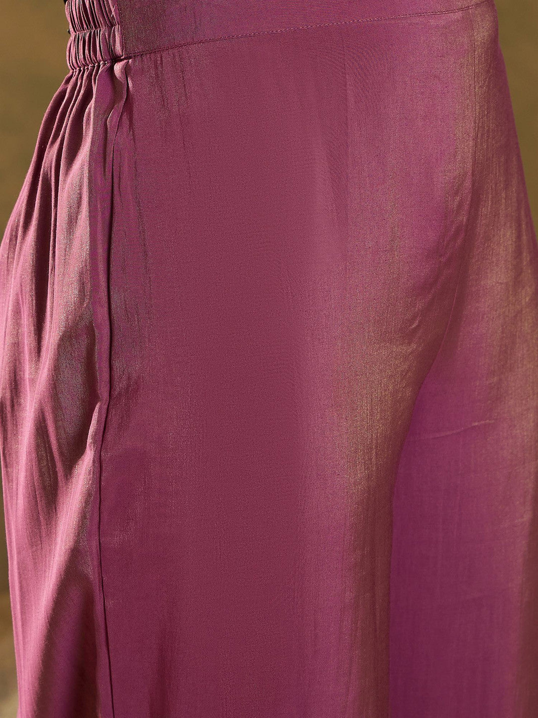 Women Floral Embroidered Regular Kurta with Trousers & With Dupatta
