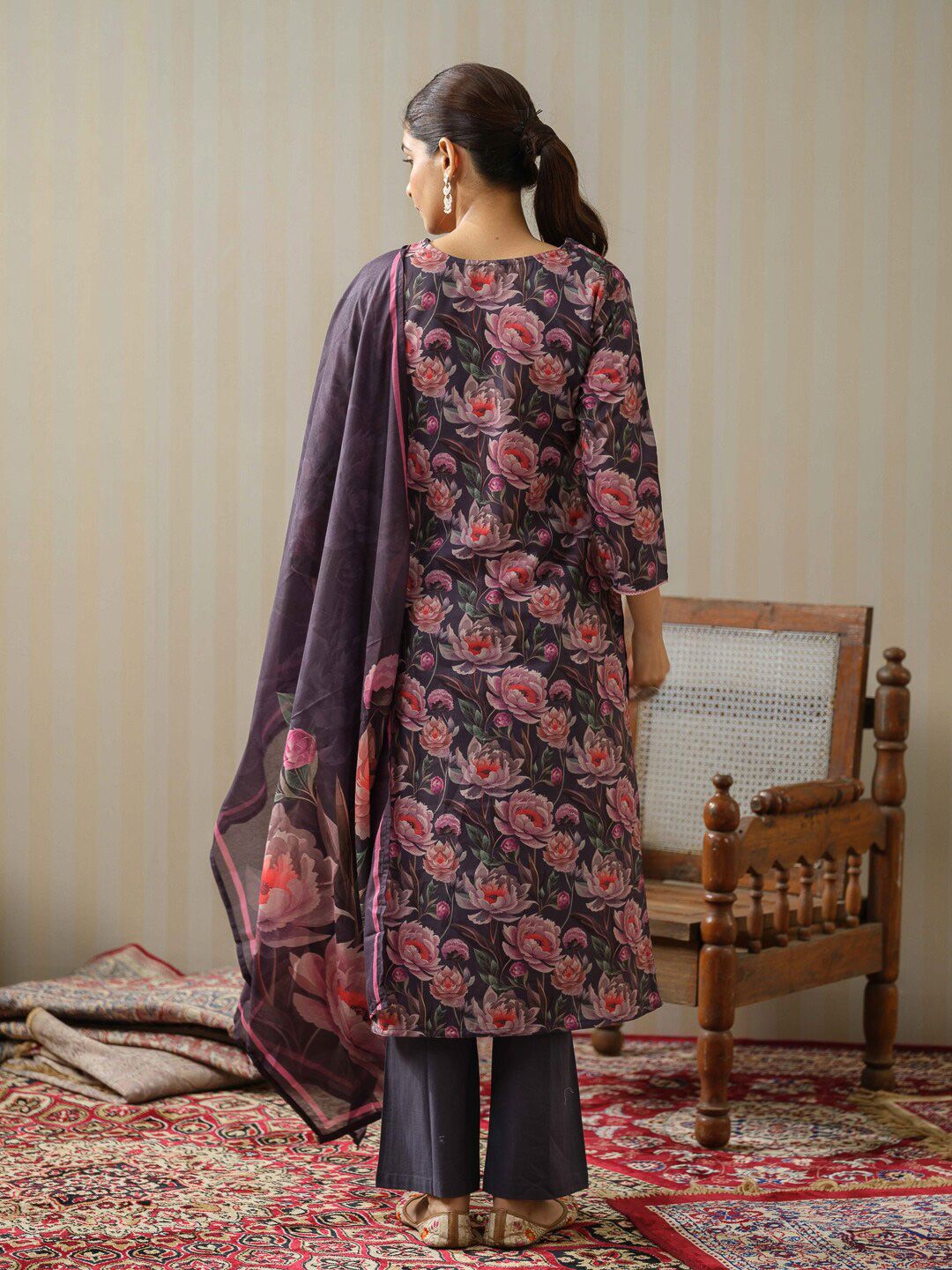 Dhiyona IS Women's Floral Printed Tie-Up Neck Linen Kurta with Trousers & With Dupatta