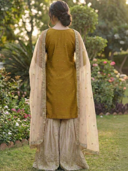 Dhiyona KL Women Ethnic Motifs Embroidered Regular Thread Work Kurta with Sharara & With Dupatta