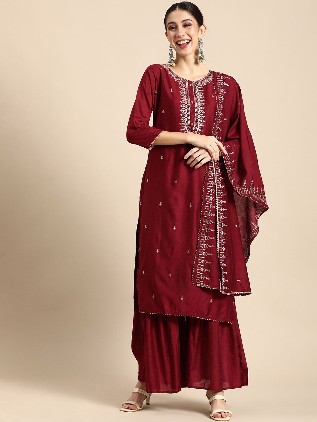 Dhiyona AN Women Maroon Embroidered Kurta with Sharara & With Dupatta