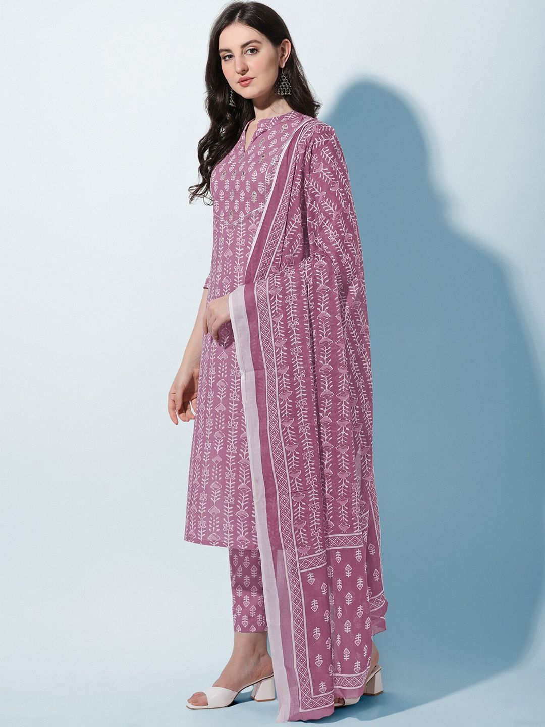 Dhiyona KL Women Plus Size Pink Ethnic Pure Cotton Kurta with Trousers & With Dupatta