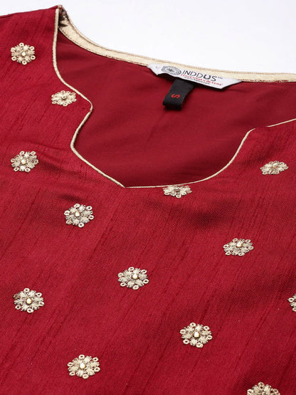 Dhiyona IN Women Maroon Floral Embroidered Kurta with Sharara & With Dupatta