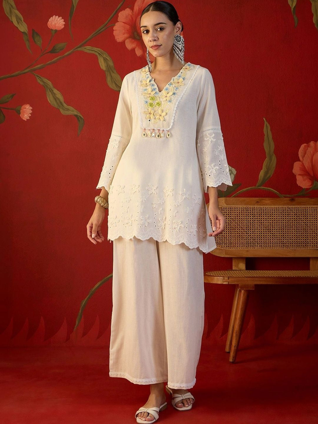 Women Floral Embroidered Regular Thread Work Pure Cotton Kurta with Palazzos
