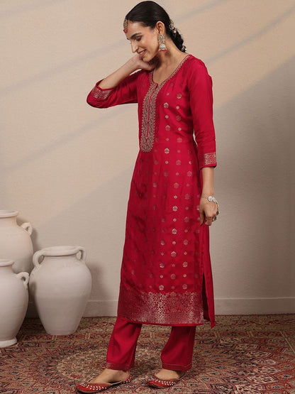 Women Regular Thread Work Kurta with Trousers & With Dupatta