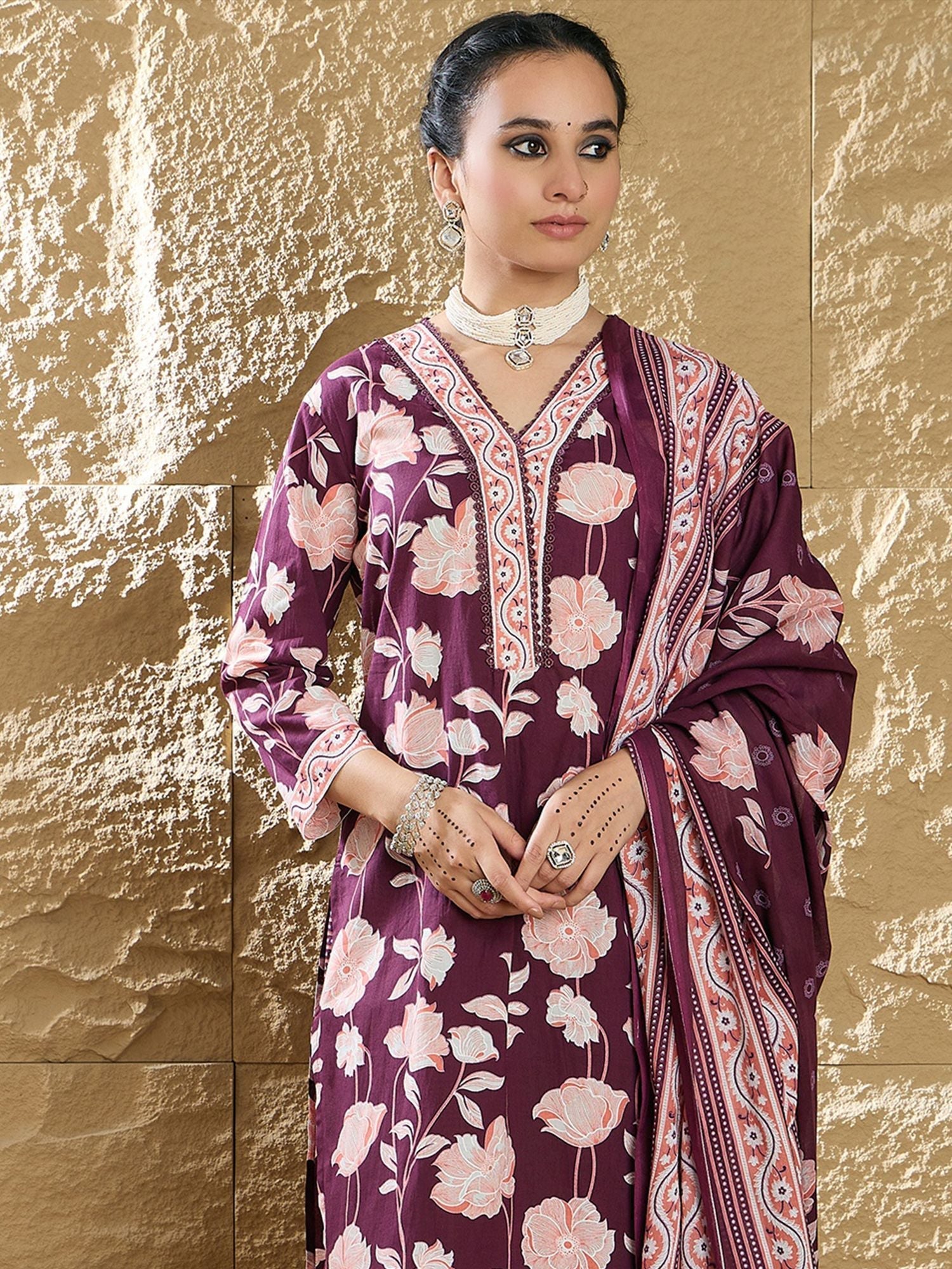 Dhiyona IE Floral Printed Pure Cotton V-Neck Straight Kurta With Trousers And Dupatta