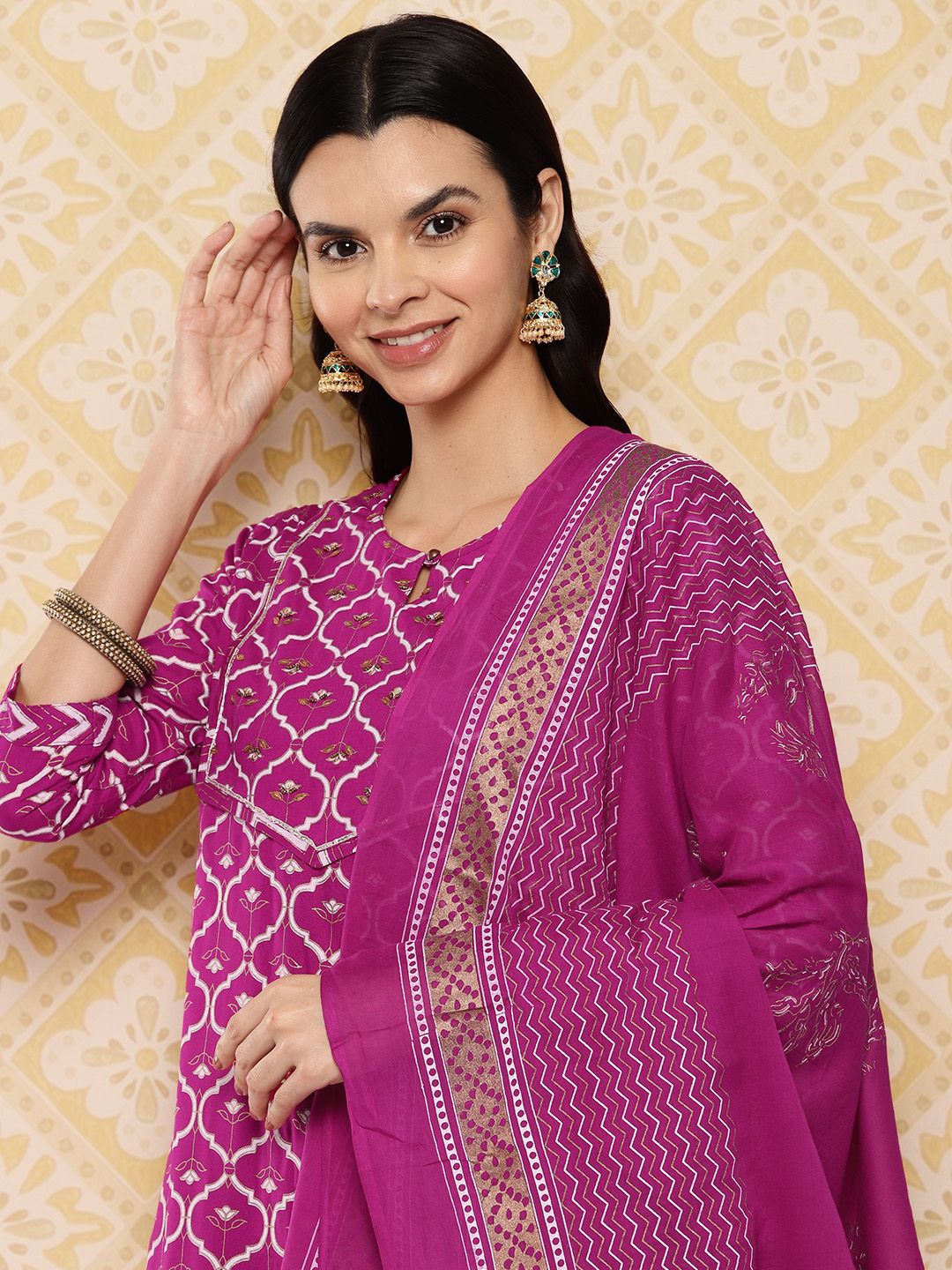 Dhiyona KL Women Printed Regular Kurta with Trousers & Dupatta