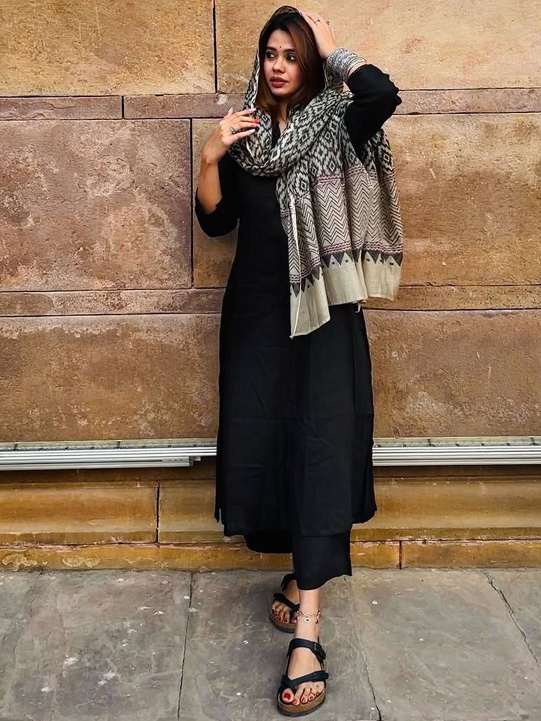 Dhiyona KL Straight Kurta with Palazzo & Dupatta