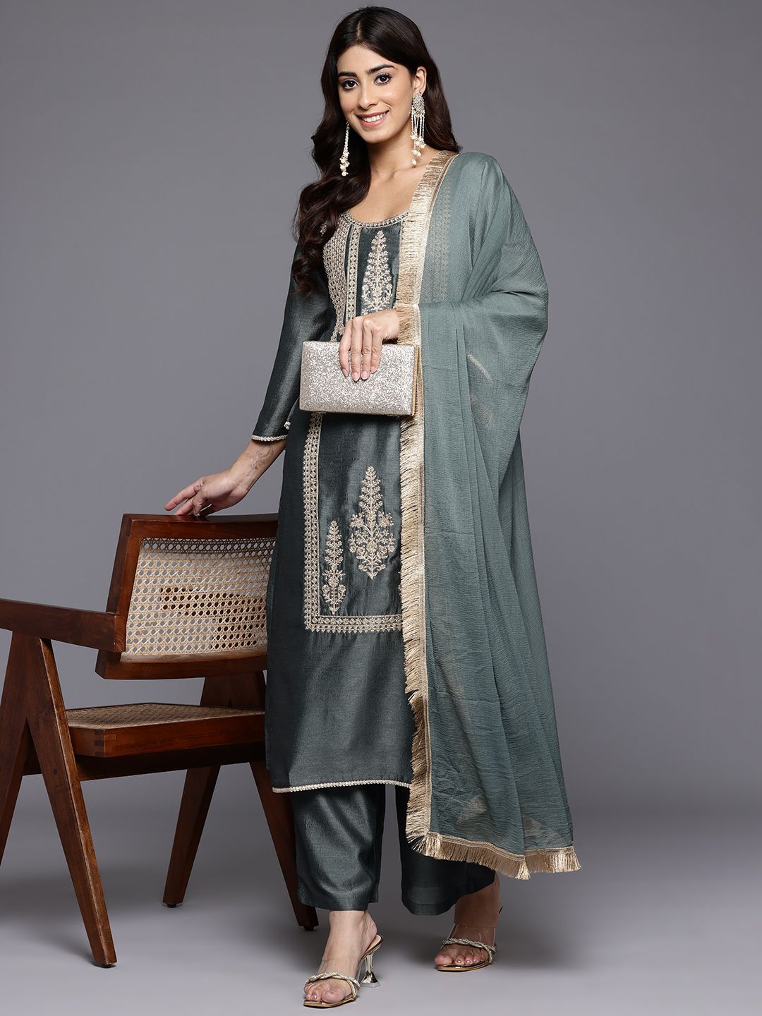 Dhiyona VA Ethnic Motifs Embroidered Zari Kurta With Palazzos & Dupatta