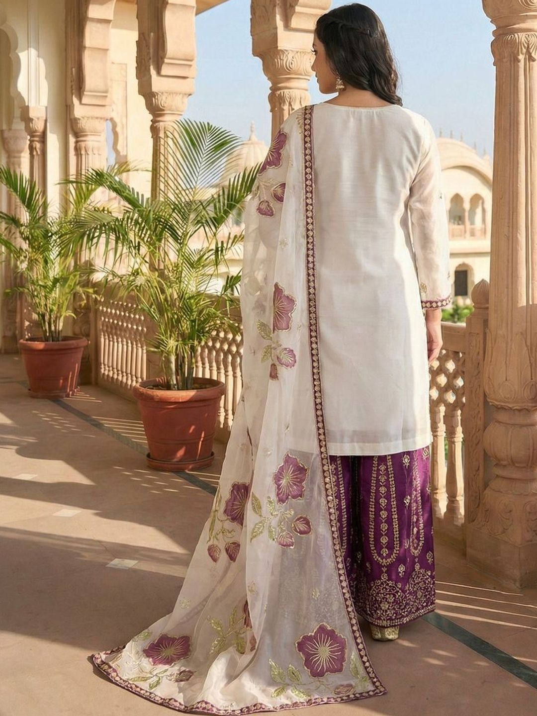 Dhiyona KL Women Floral Embroidered Regular Sequinned Kurta with Palazzos & With Dupatta