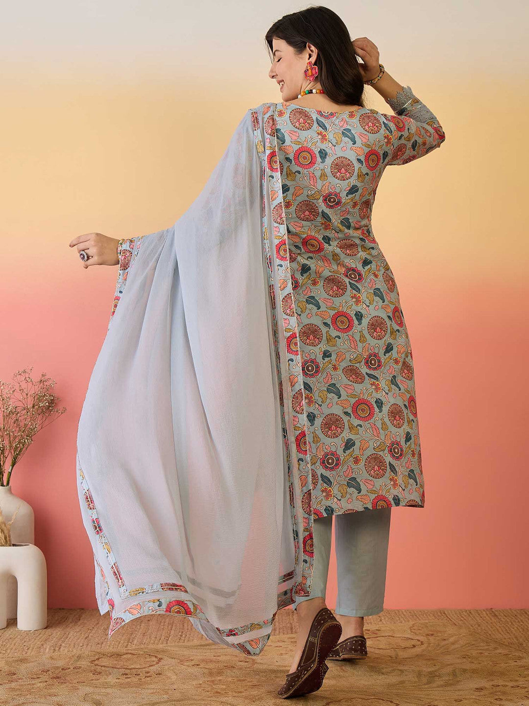 Floral Printed Pure Cotton Kurta & Trousers With Dupatta