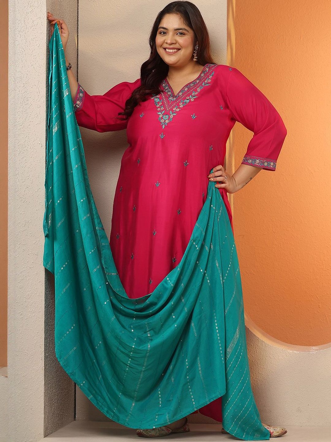Dhiyona Women's Plus Size Embroidered V-Neck Straight Kurta With Trousers & Dupatta