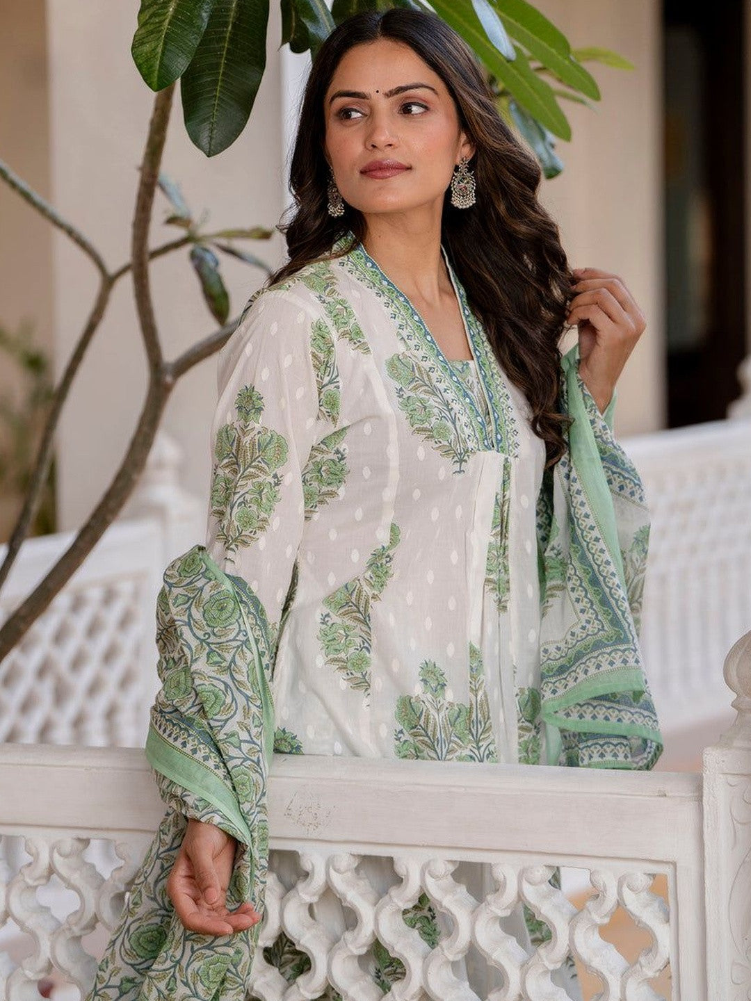 Printed Pure Cotton V-Neck Kurta & Palazzos Kurta Set